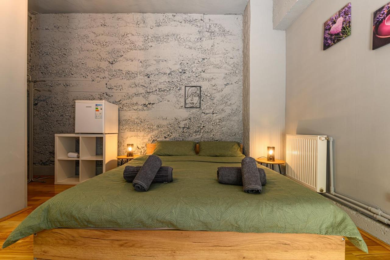 Mary'S House Apartment Brasov Ngoại thất bức ảnh
